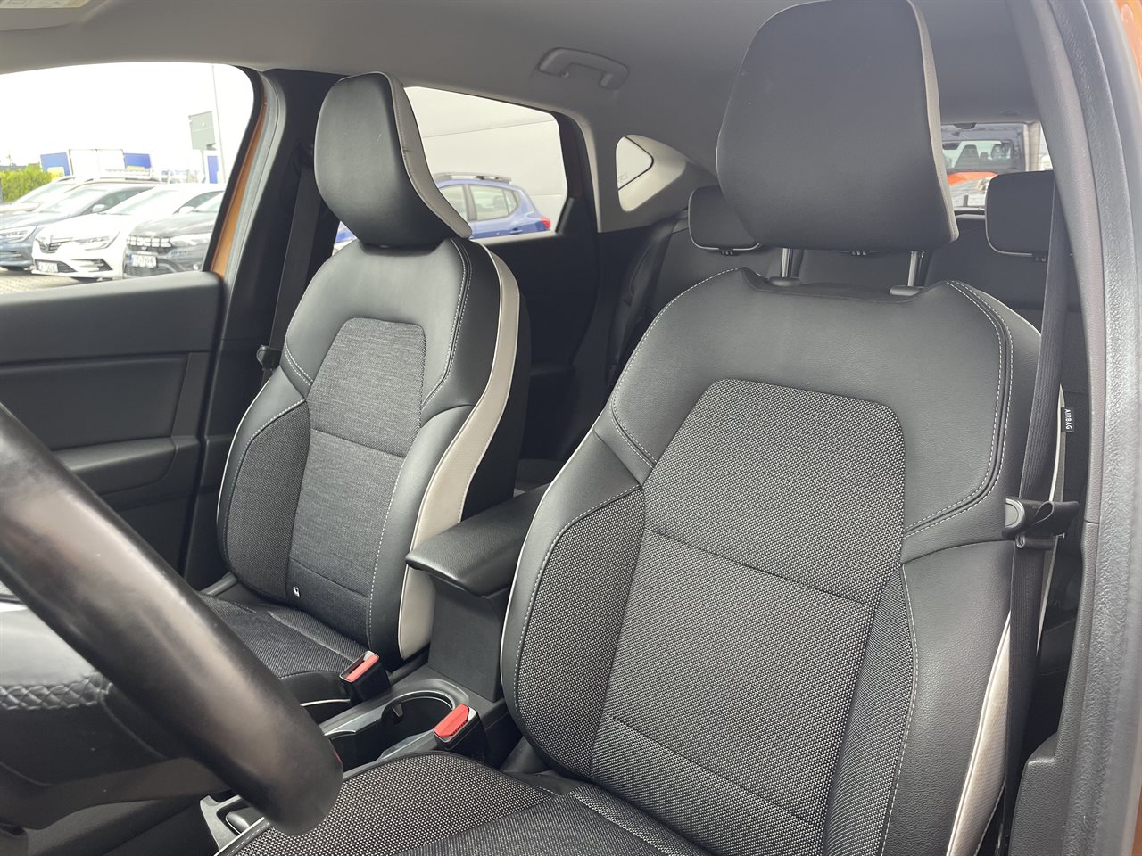 Renault CAPTUR Captur 1.3 TCe Intens 2020