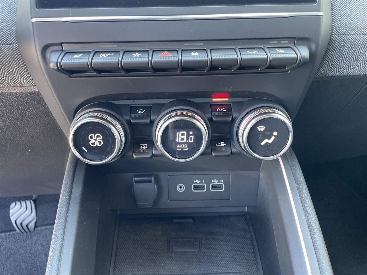 Renault CLIO Clio 1.0 TCe Generation LPG 2025