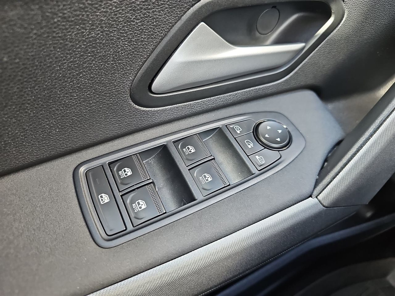 Dacia BIGSTER Bigster 1.8 Full Hybrid 155 Journey MMT 2026