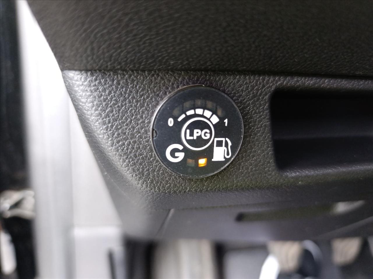 Renault CLIO Clio 1.0 TCe Intens LPG 2021