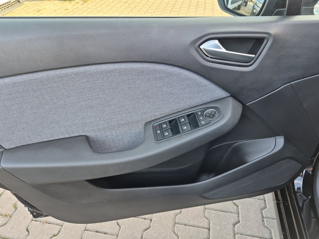 Renault CLIO Clio 1.0 TCe Techno LPG 2025