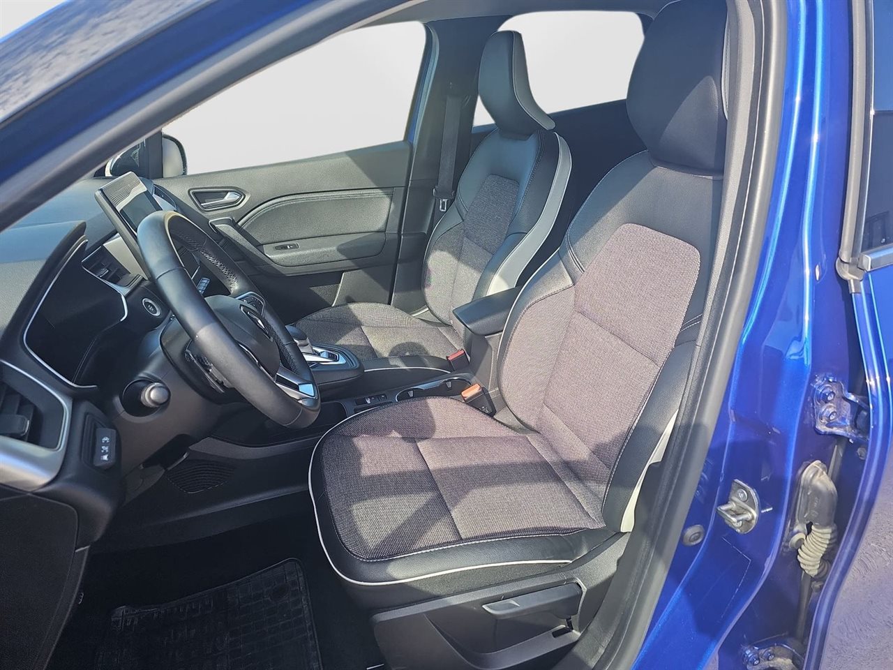 Renault CAPTUR Captur 1.3 TCe mHEV Techno EDC 2024