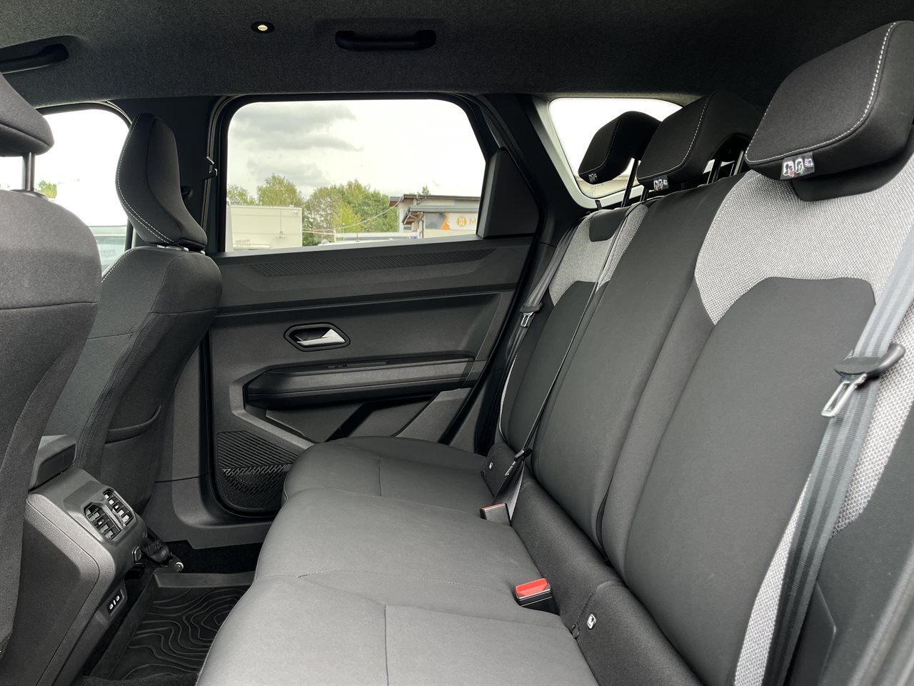 Dacia BIGSTER Bigster 1.2 TCe mHEV ECO-G Journey 2025