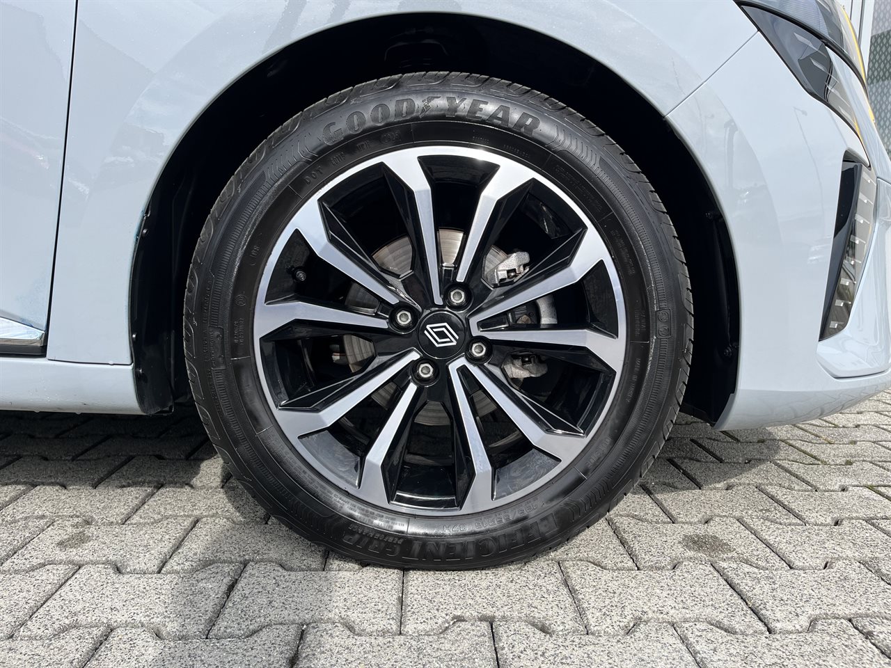Renault CLIO Clio 1.0 TCe Techno 2025