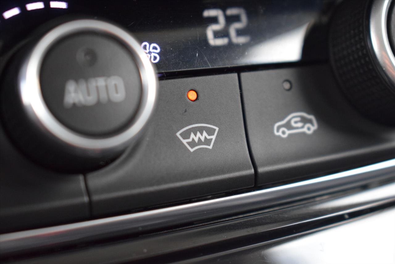 Opel GRANDLAND X Grandland X 1.2 T GPF Ultimate S&S 2018