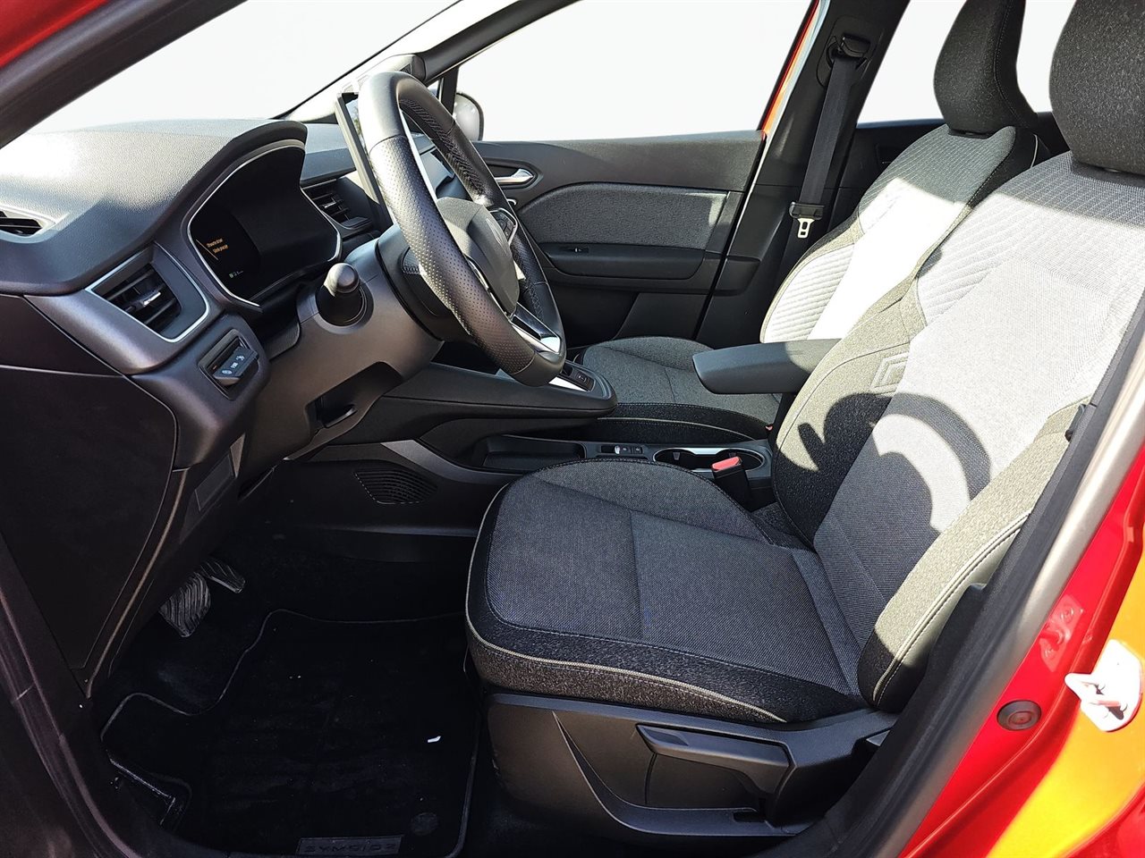 Renault SYMBIOZ Symbioz 1.8 E-Tech Full Hybrid 160 Techno 2026