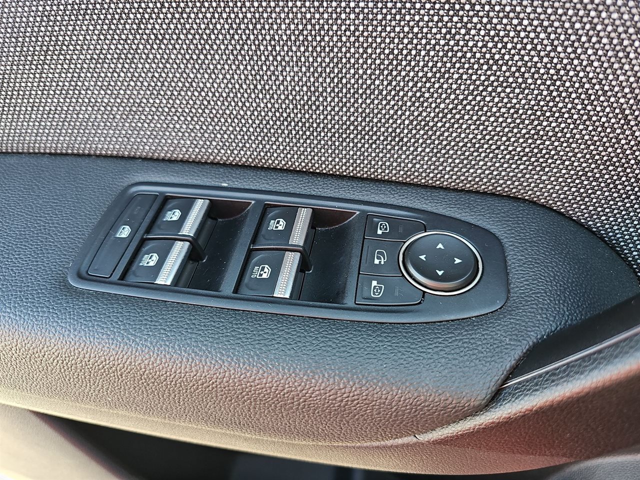 Renault SYMBIOZ Symbioz 1.8 E-Tech Full Hybrid 160 Techno 2026