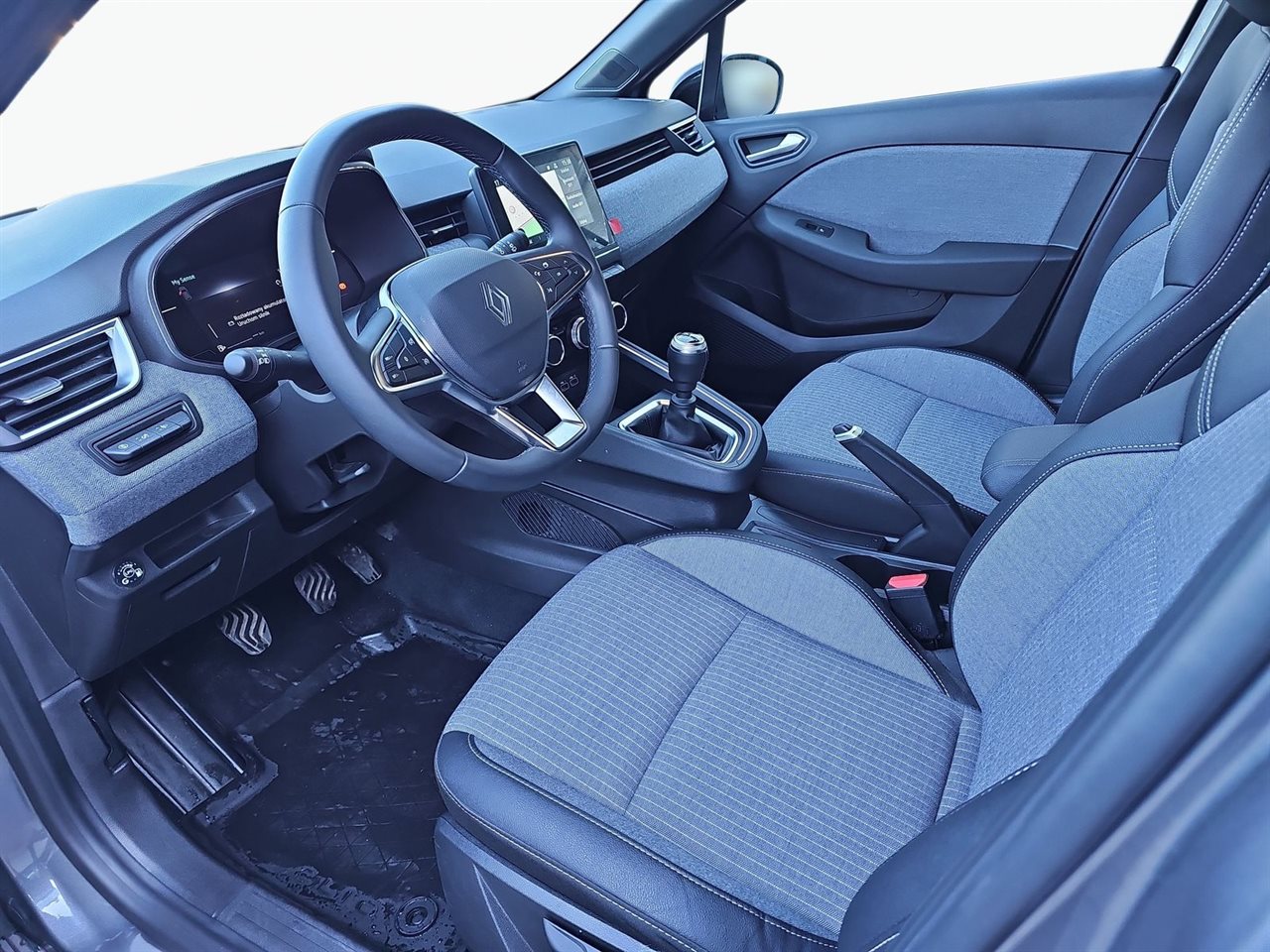 Renault CLIO Clio 1.0 TCe Techno LPG 2025