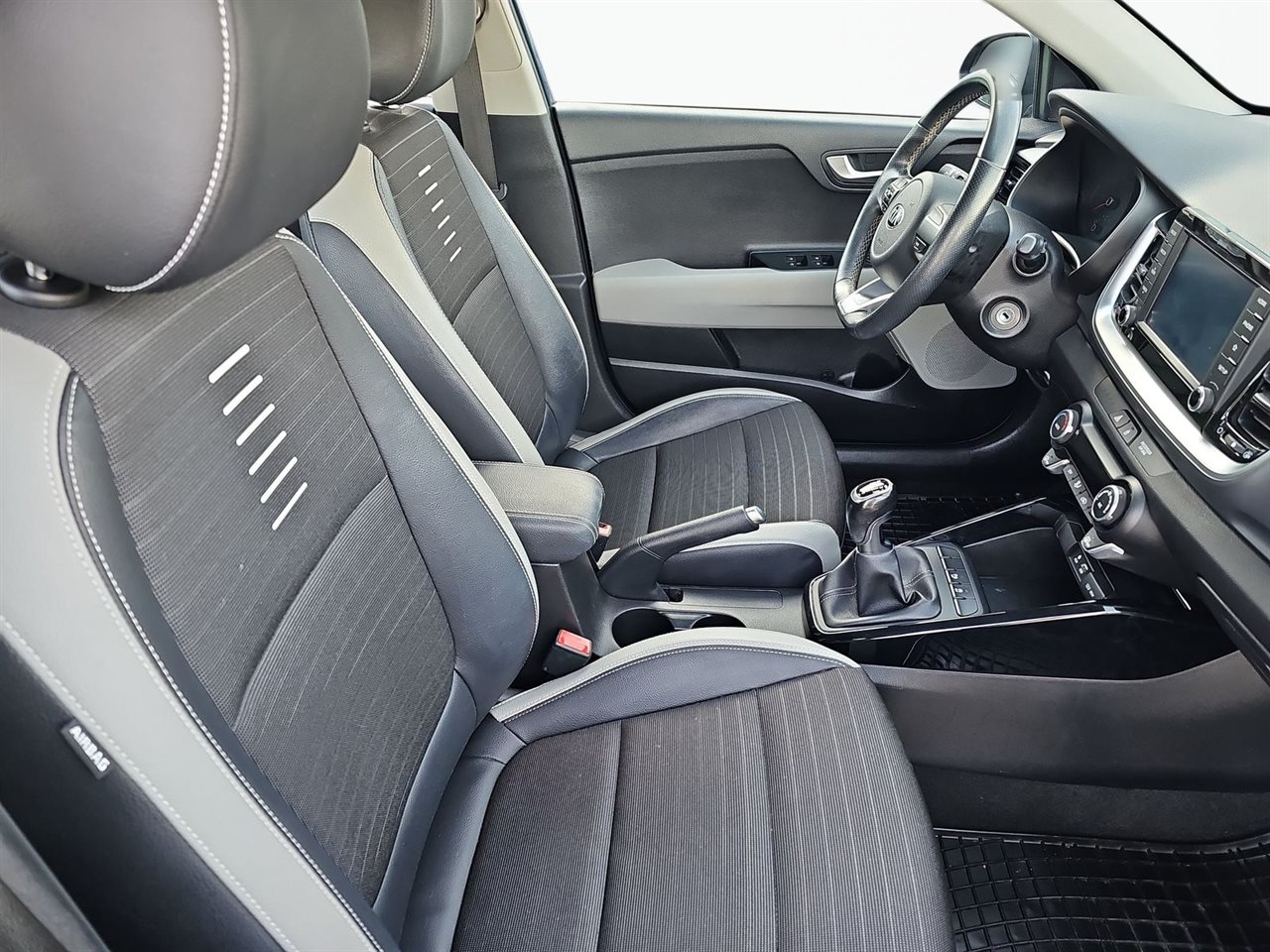 Kia STONIC Stonic 1.0 T-GDI L 2019