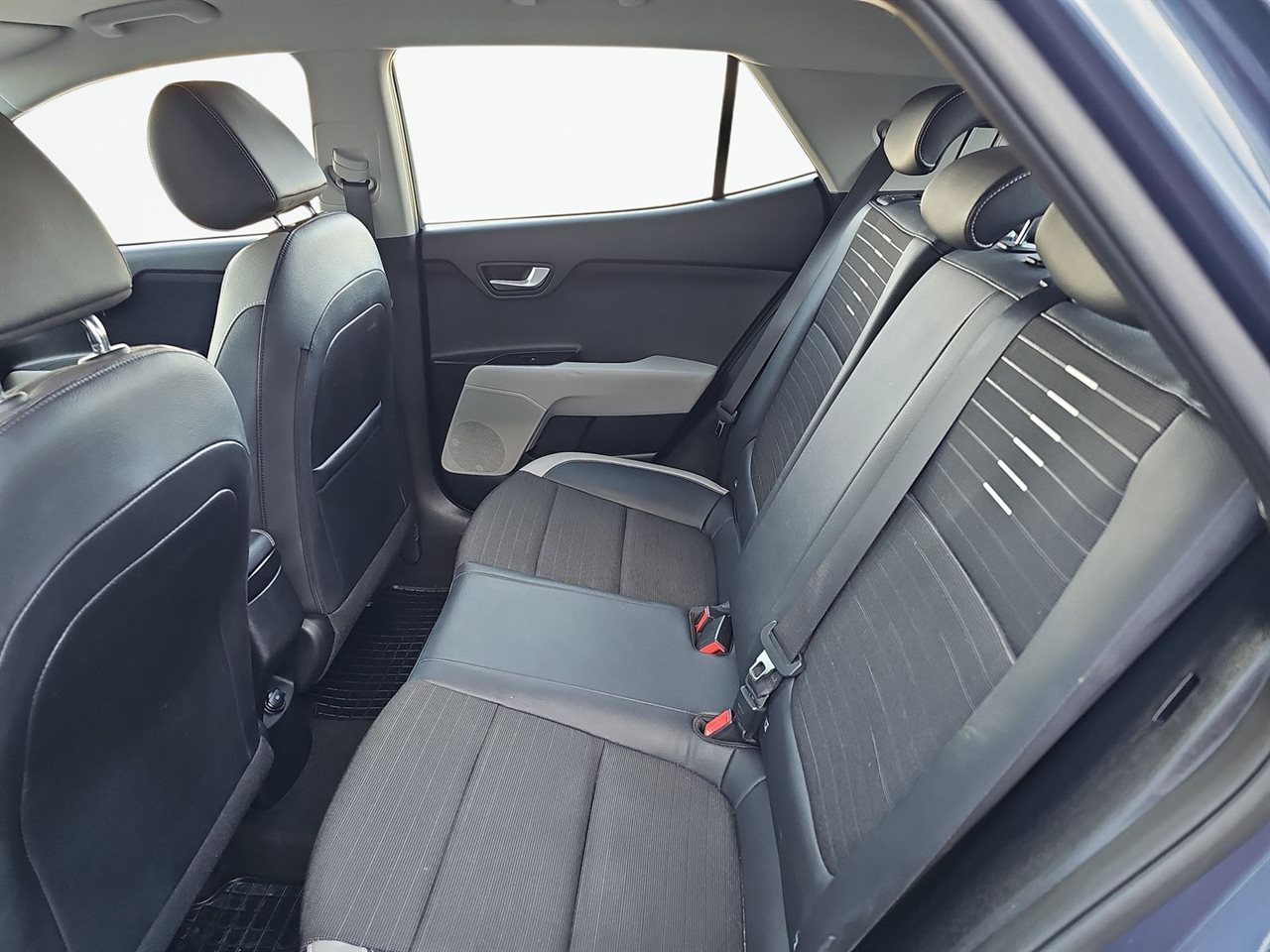 Kia STONIC Stonic 1.0 T-GDI L 2019