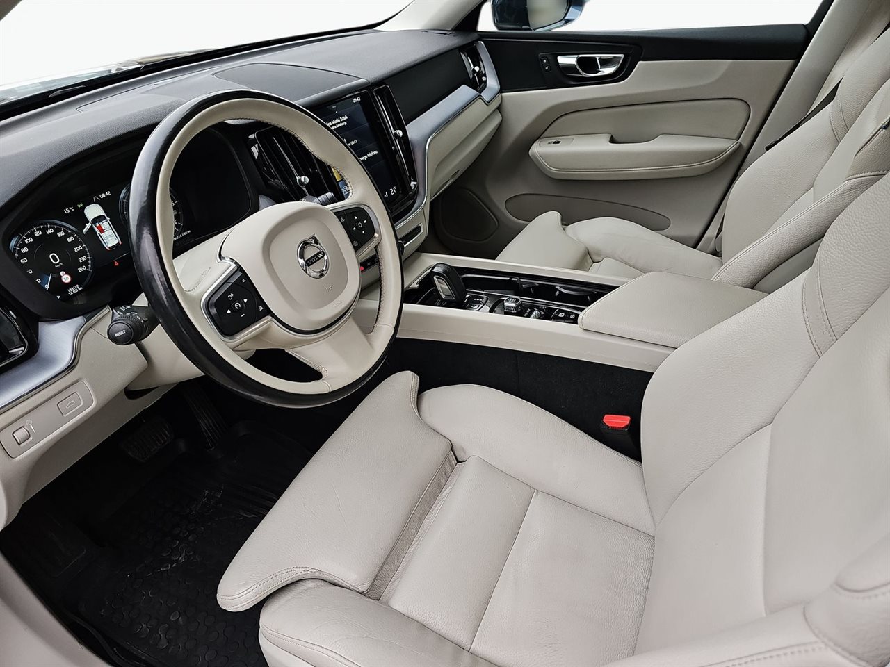 Volvo XC60 XC60 B4 D AWD Momentum Pro aut 2020