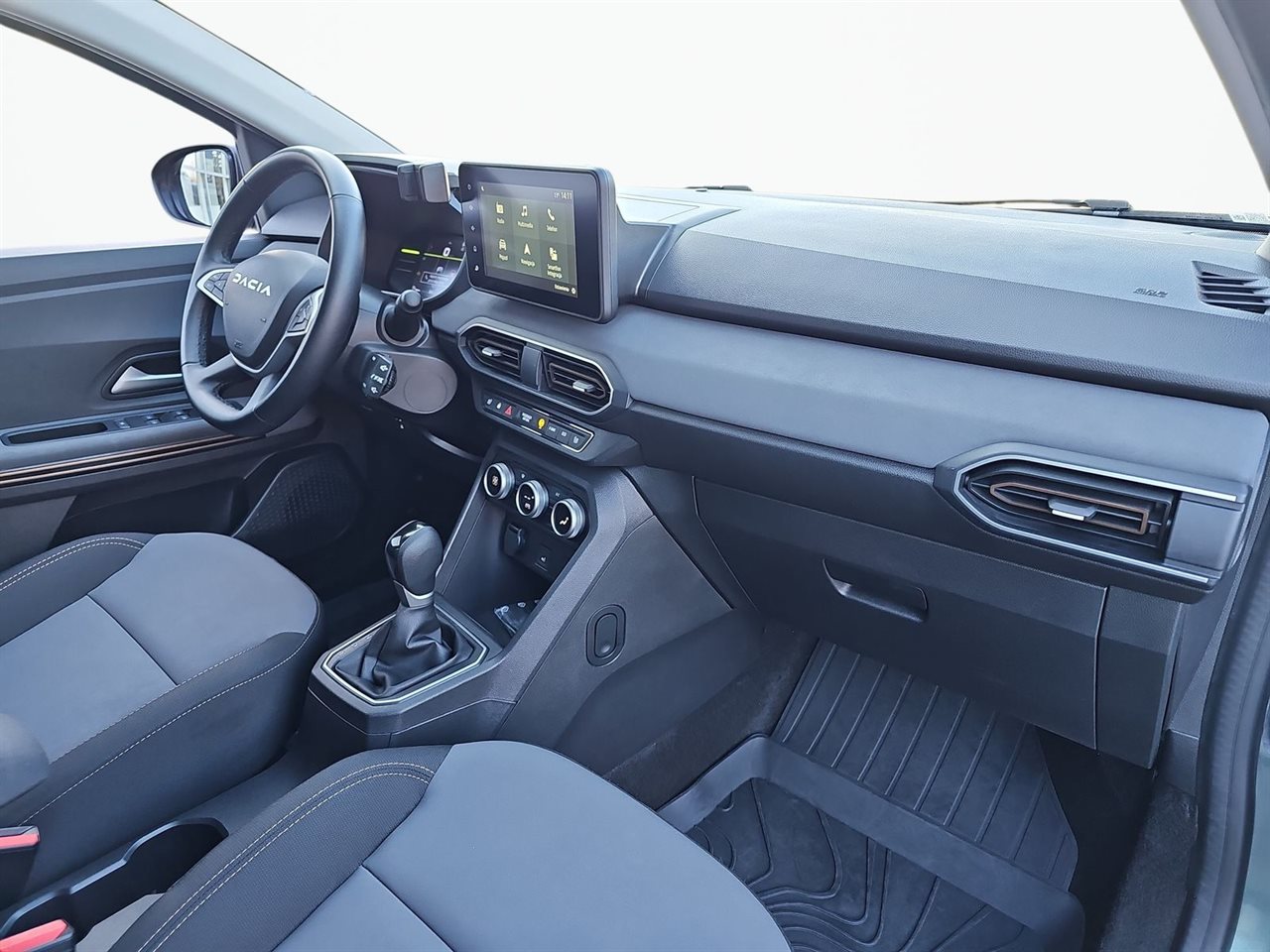 Dacia JOGGER Jogger 1.6 Full Hybrid 140 Extreme MMT 7os. 2025
