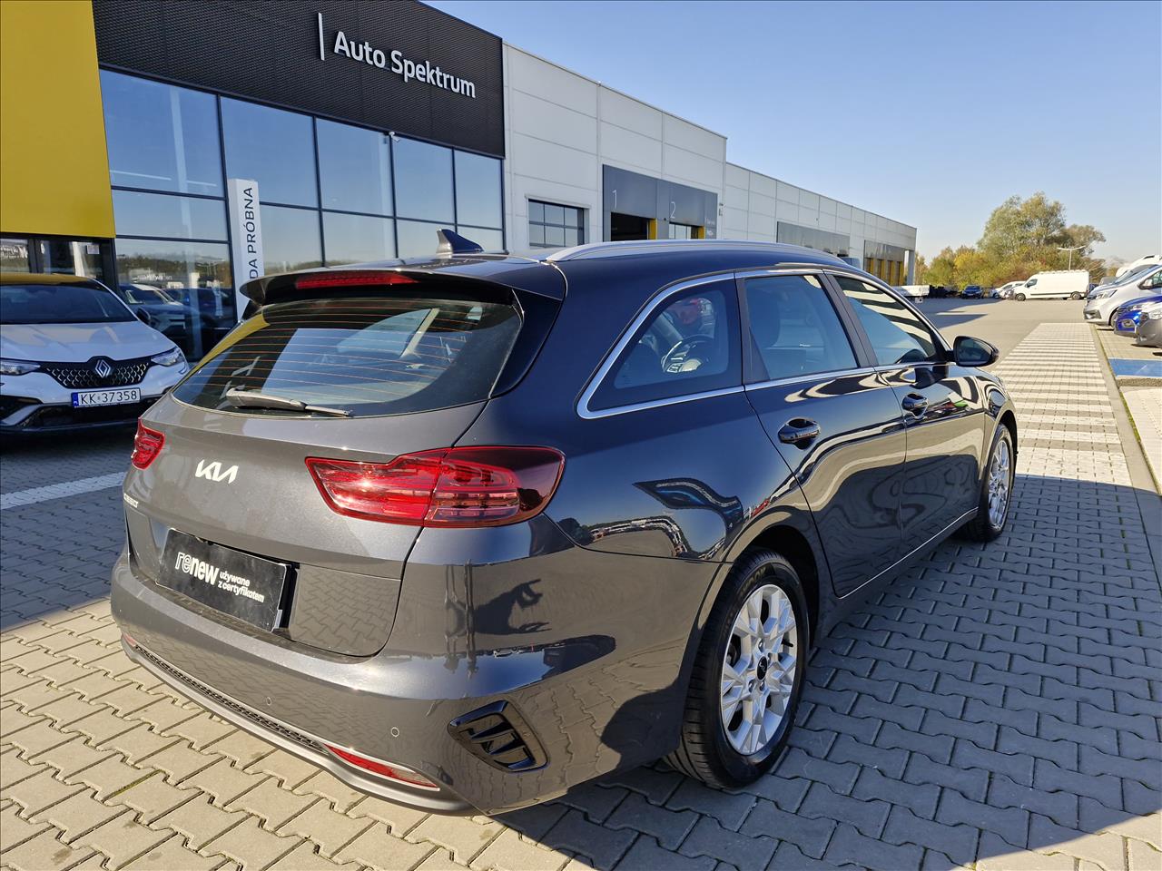 Kia CEE'D Ceed 1.5 T-GDI Business Line DCT 2023