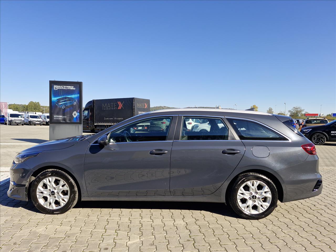 Kia CEE'D Ceed 1.5 T-GDI Business Line DCT 2023