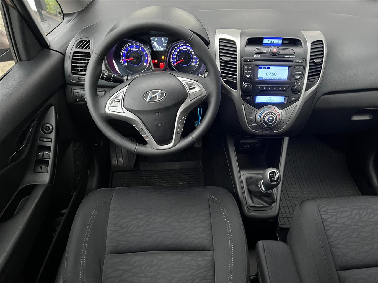 Hyundai IX20 ix20 1.6 Comfort blue 2012