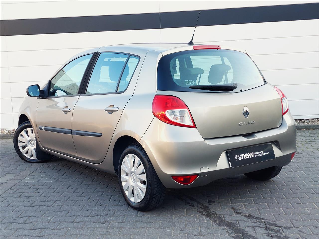 Renault CLIO Clio 1.2 16V Alize 2010