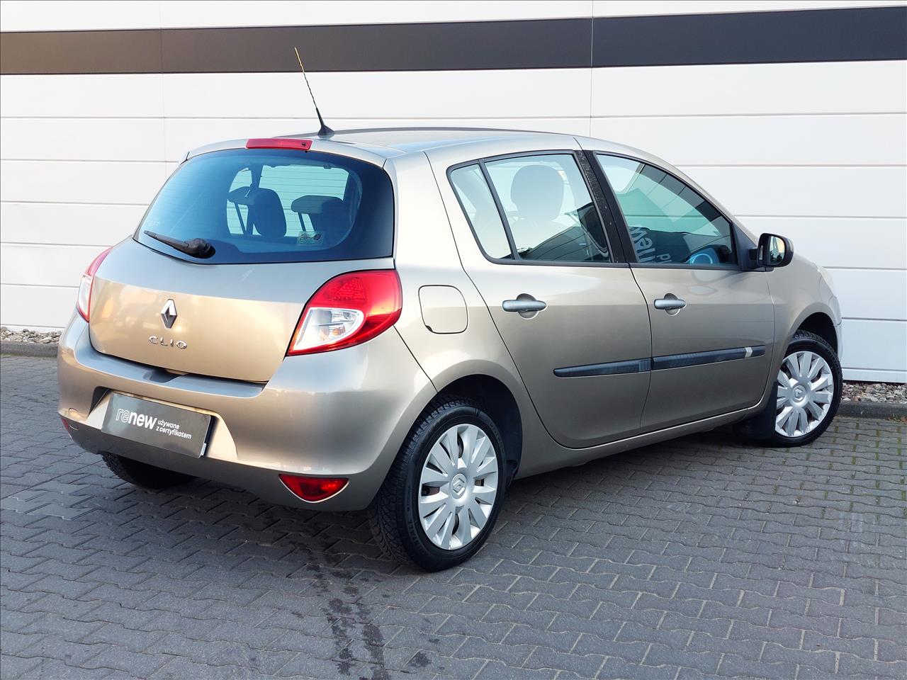 Renault CLIO Clio 1.2 16V Alize 2010