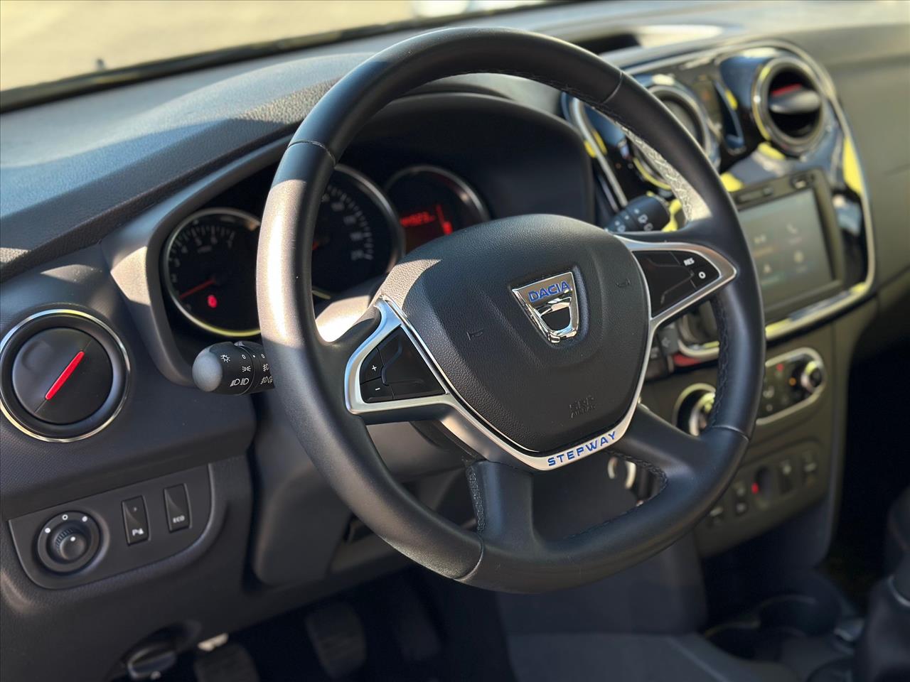 Dacia SANDERO Sandero 0.9 TCe Techroad S&S 2019