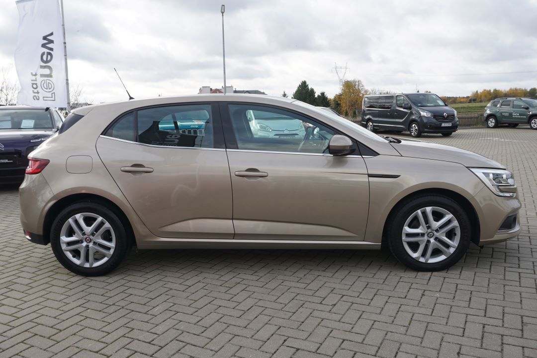 Renault MEGANE Megane 1.6 SCe Zen 2016