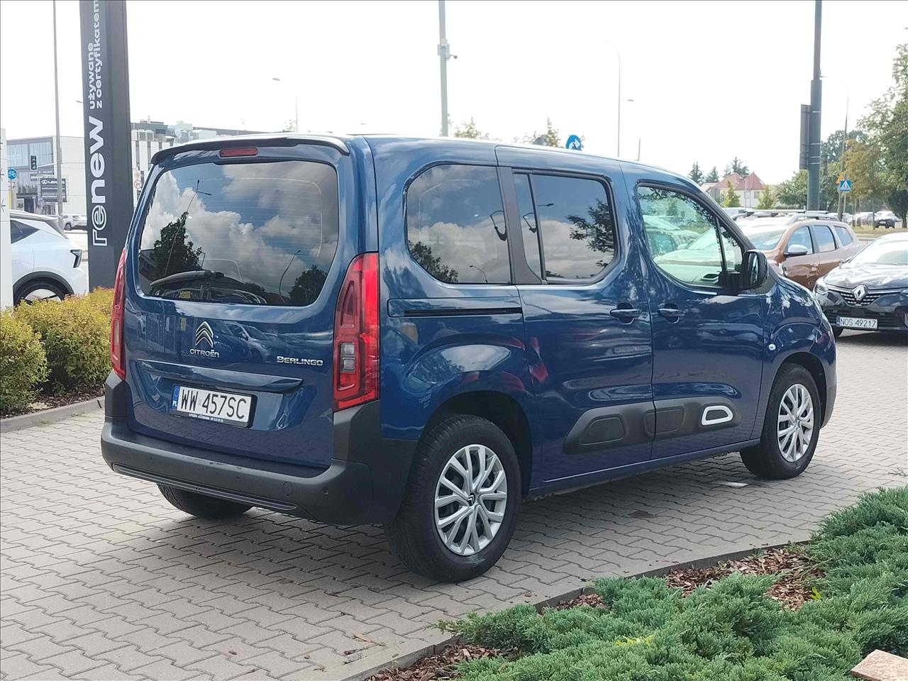 Citroen BERLINGO Berlingo XL 1.2 PureTech Live S&S Aut. 2020