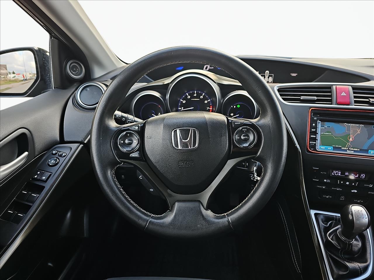 Honda CIVIC Civic 1.8 Comfort (Honda Connect+) 2015