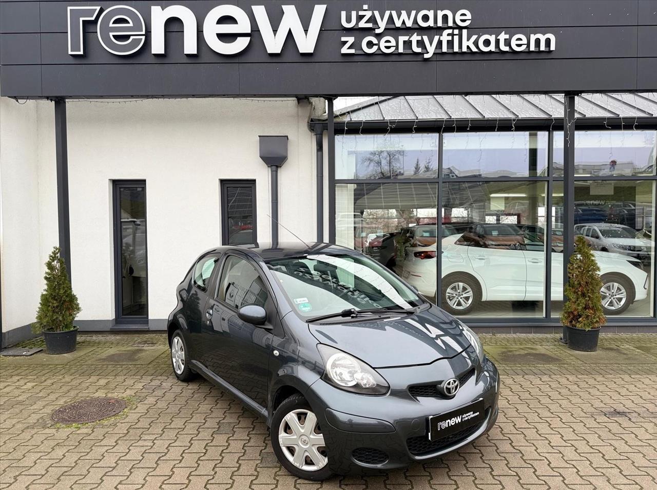 Toyota AYGO Aygo 1.0 VVT-i Luna A/C MM 2011