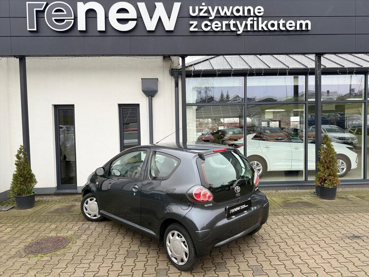 Toyota AYGO Aygo 1.0 VVT-i Luna A/C MM 2011