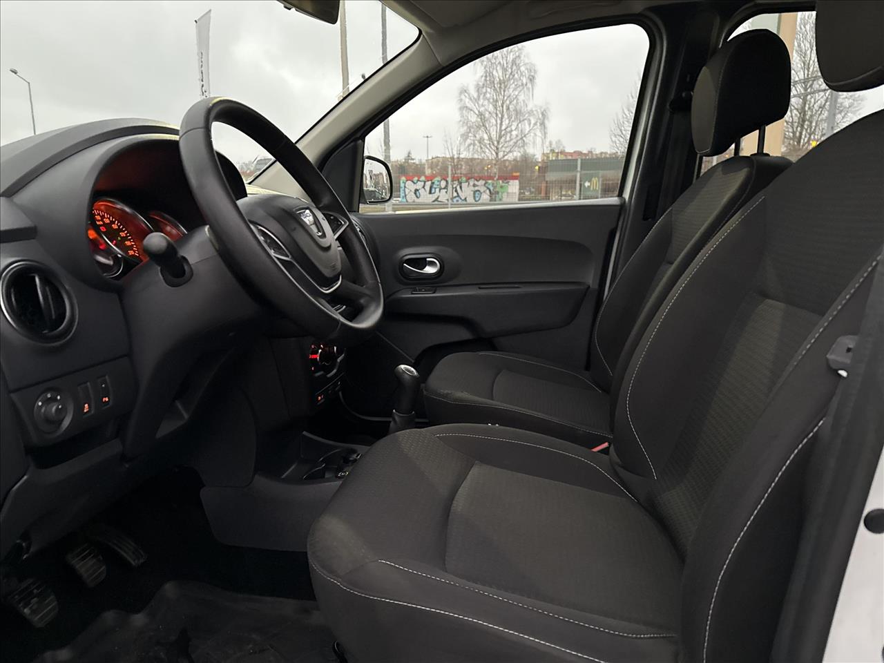 Dacia LODGY Lodgy 1.6 SCe Laureate S&S 2019