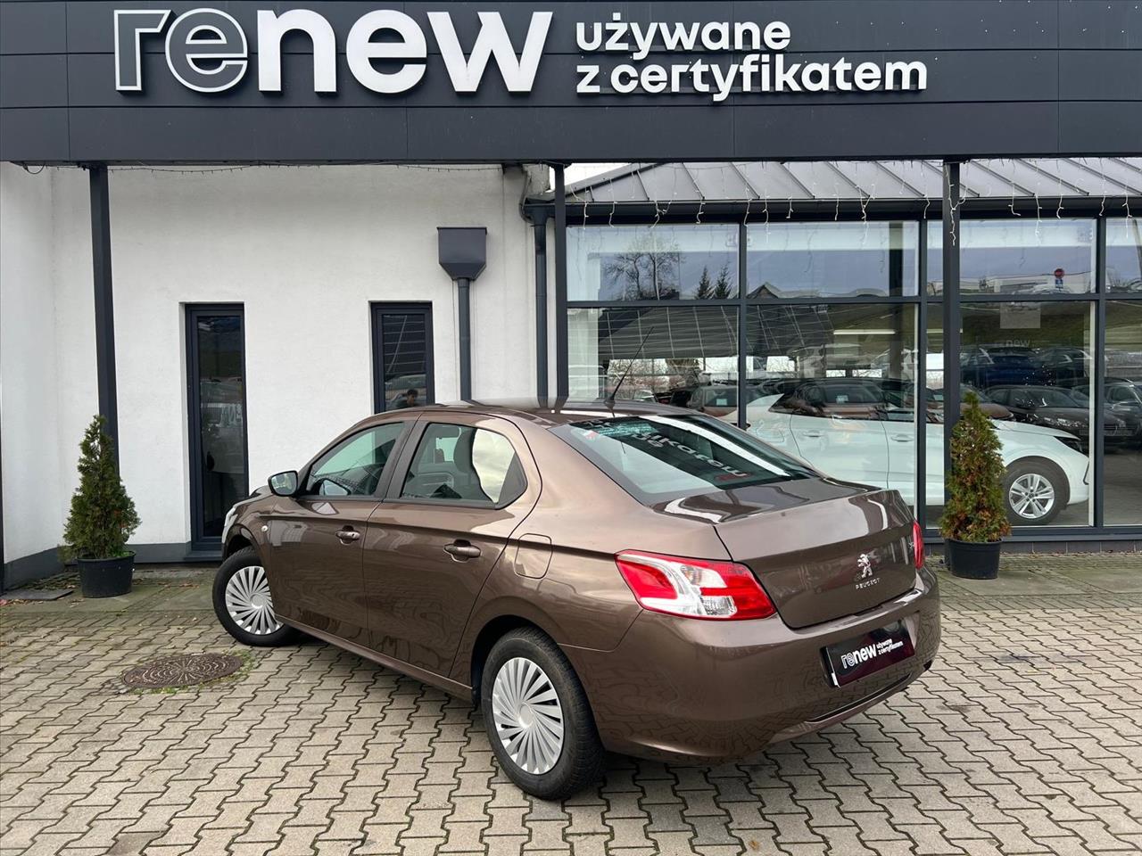 Peugeot 301 301 1.2 Pure Tech Active 2015