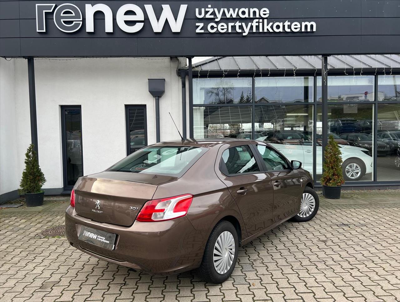 Peugeot 301 301 1.2 Pure Tech Active 2015