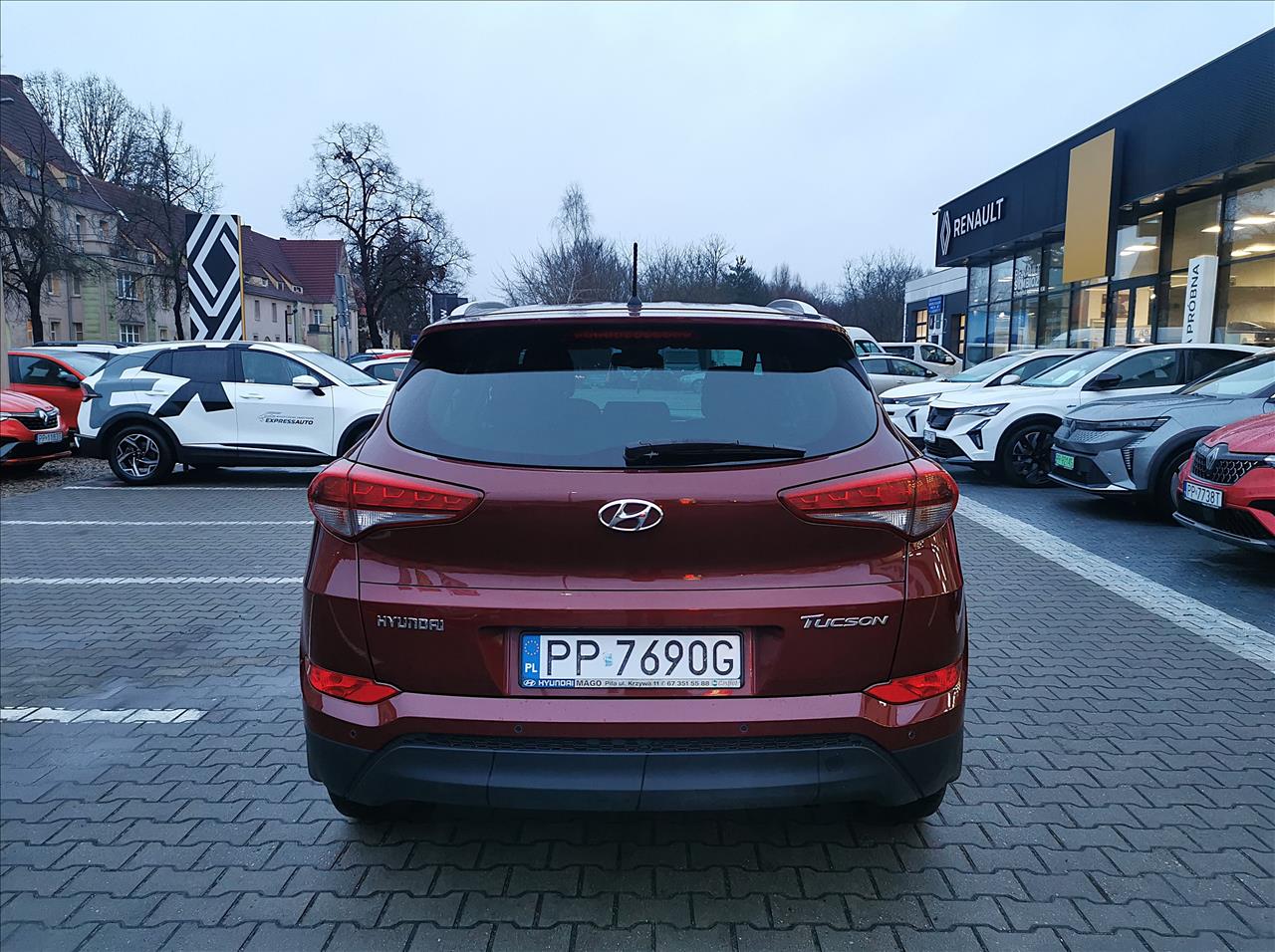 Hyundai TUCSON Tucson 1.7 CRDI BlueDrive Comfort 2WD 2015