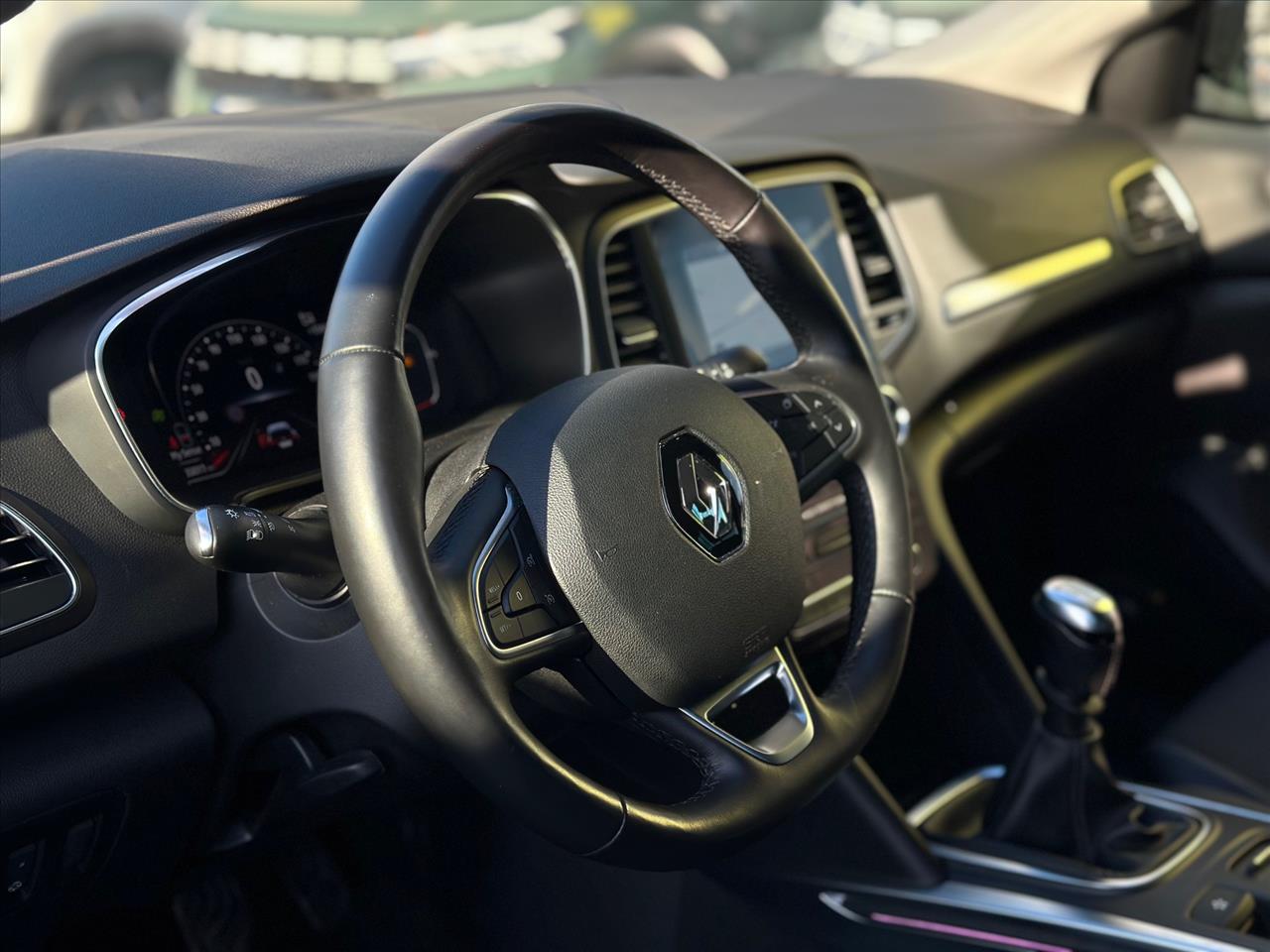 Renault MEGANE Megane 1.3 TCe FAP Intens 2022