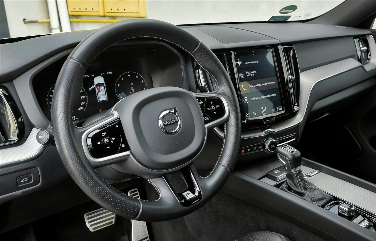 Volvo XC60 XC 60 T5 R-Design aut 2019