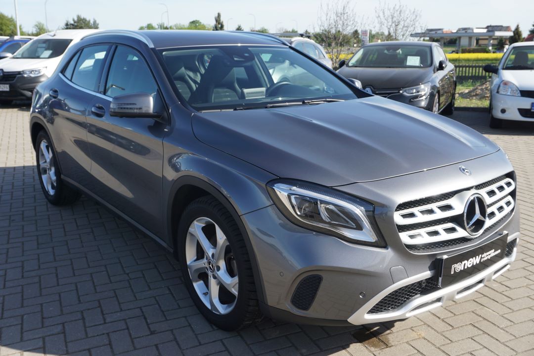 Mercedes-benz GLA GLA 180 7G-DCT 2019