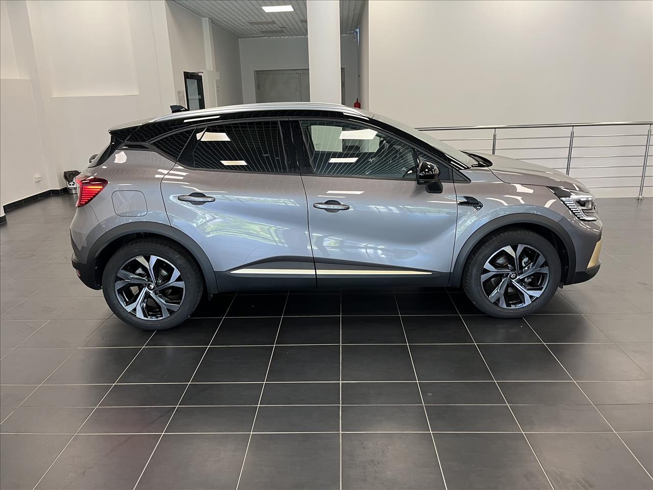 Renault CAPTUR Captur 1.6 E-TECH Full Hybrid 145 E-Tech Engineered 2022