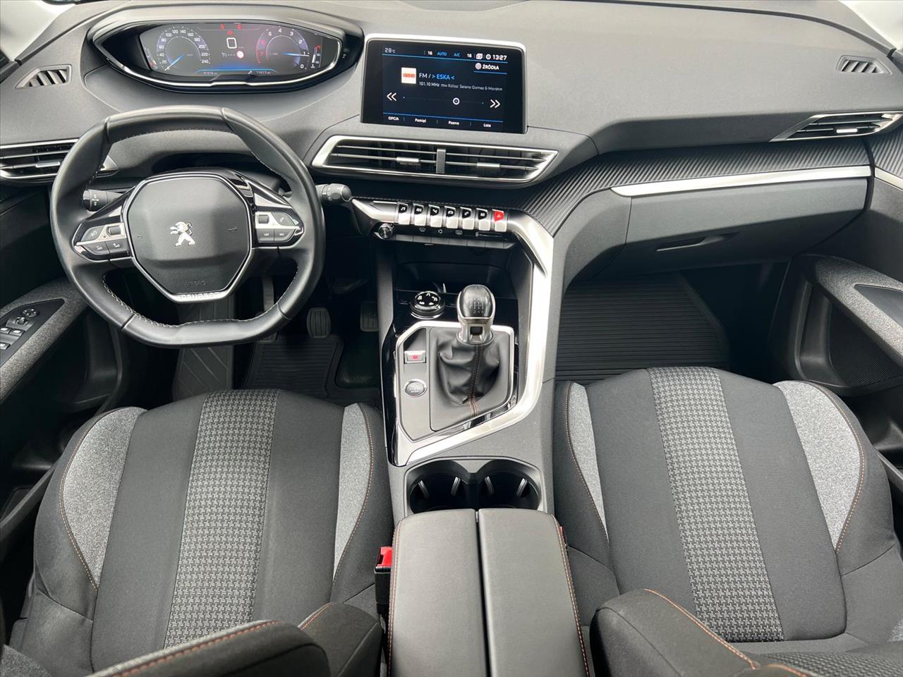 Peugeot 5008 5008 1.2 PureTech Allure S&S 2019