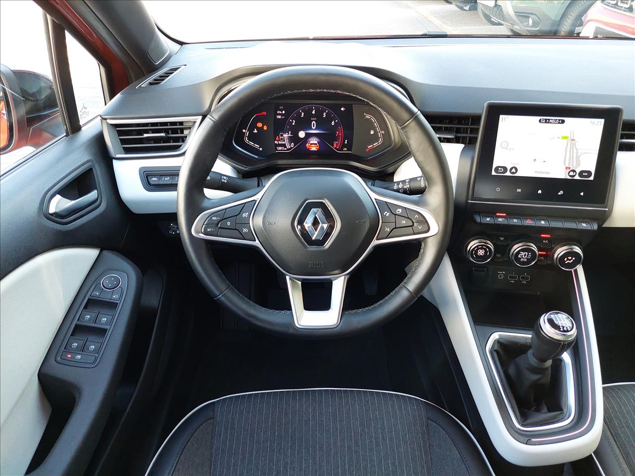 Renault CLIO Clio 1.0 TCe Techno LPG 2023