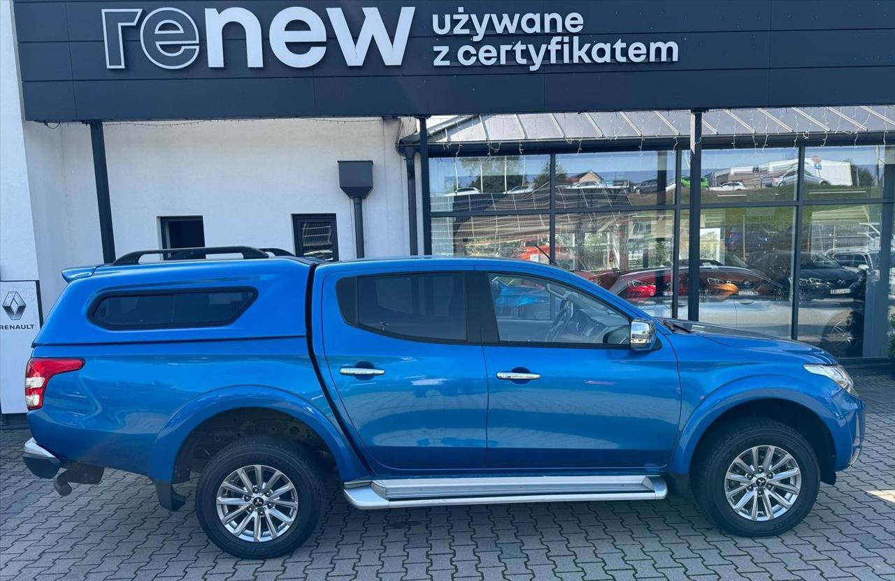 Mitsubishi L 200 L200 2.4 d DC Intense + 2016