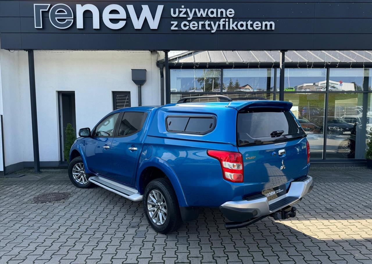 Mitsubishi L 200 L200 2.4 d DC Intense + 2016