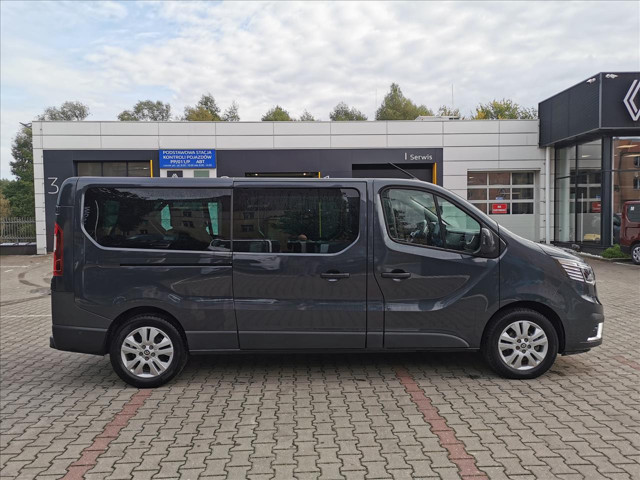 Renault TRAFIC SPACECLASS Trafic Grand SpaceClass 2.0 dCi EDC 2022